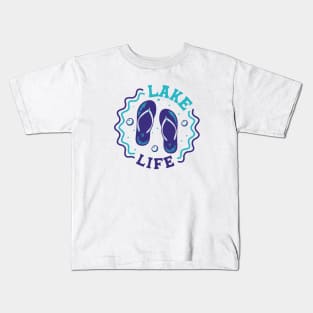 Lake Life // Fun Summer Flip Flop Badge Kids T-Shirt